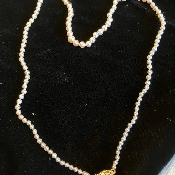 14 K CLASP AUTHENTIC CULTURED PEARL NECKLACE 18” long. - Picture 9 of 17
